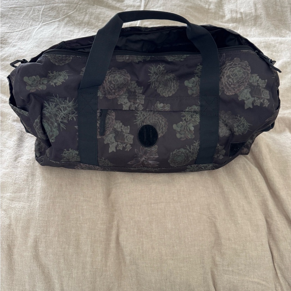 Nixon Pipes Duffel Black Succulent Bag - New / Never Used
